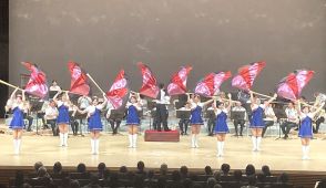 横浜ゆかりの国民的歌手の名曲も披露　神奈川県警の創立１５０周年でコンサート