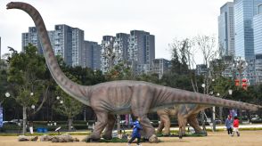 ドラえもんにも登場した「超・巨大中国恐竜」驚愕の命名秘話　魅惑の『恐竜大陸 中国』を知る