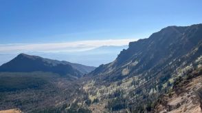 大爆発が生み出した大迫力の絶景！黒斑山で見る浅間山の姿と崩壊跡は感動必至