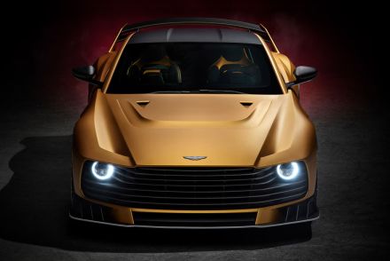 【38台限定】アストンマーティン「ヴァリアント」登場！ フェルナンド・アロンソの依頼で実現した「Q by Aston Martin」手掛ける限定モデルとは