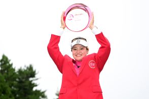 女子ゴルフで1年越しのドラマ完結　V逸で号泣→同じ場所で初優勝、桑木志帆が流した全く違う涙