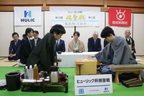 藤井聡太棋聖Ｖ５で最年少永世称号獲得か、山崎隆之八段の逆襲か…将棋・棋聖戦第３局は相掛かり