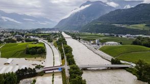 スイス南部で洪水　４人死亡、１人不明