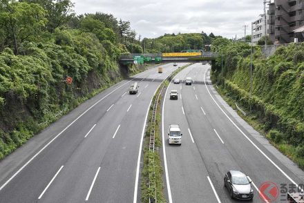 「知らないなら免許返納してほしい」の声!?「登坂車線」の正しい使い方…覚えてる？「高速道路」では特に注意！ うっかり「交通違反」に該当することも