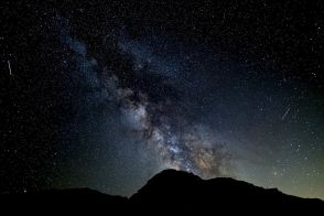 「天の川」と流れ星、珍しい惑星食も見られる7月の夜空