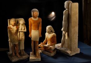 古代エジプト人もデスクワークは辛かった！？ 書記の骨に「職業病」の痕を発見