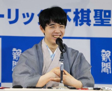 「永世称号に見合うよう頑張りたい」　５連覇の藤井聡太棋聖が記者会見、地元応援に感謝も