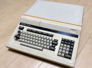 国産パソコン初、標準ひらがな表示対応の日立「ベーシックマスターレベル3 」