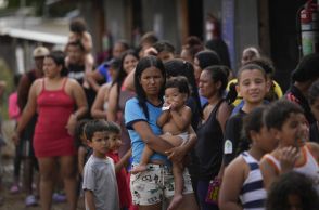 パナマ滞在の移民、強制送還旅費を米国が肩代わり　流入制限で覚書