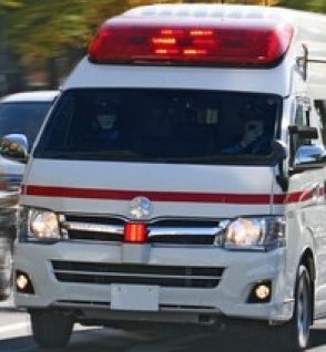 道路横断中の女性、89歳の軽トラックにはねられ死亡　北茨城