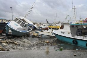 ハリケーン「ベリル」、史上最も早く「カテゴリー５」に　６人死亡、ジャマイカ厳戒