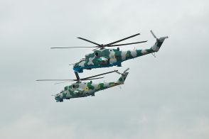 ウクライナ軍の航空基地にまた攻撃　Mi-24攻撃ヘリ損傷、防空網に穴
