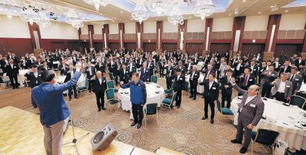 富山と石川、復興へ絆深め　「つるぎクラブ」富山で懇親会