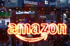 米アマゾン、企業向け警備ロボット事業を中止　家庭用に注力