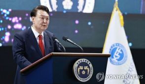 尹大統領が「正しい歴史観」強調　力で繁栄守ると北朝鮮けん制