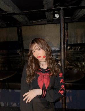 森香澄、スケバンアイドル姿のオフショットを公開「かっこいいっす姐さん！」