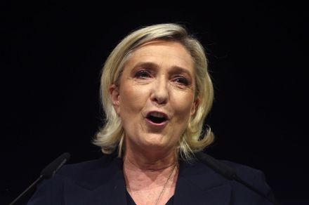 仏極右、第1党も絶対多数獲得ならず　下院選決選投票＝世論調査