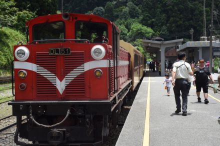 台湾観光の「顔」登山鉄道が完全復活へ　難工事成功で15年ぶり