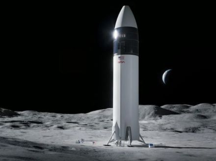 有人月探査「アルテミス3」着陸機、1年半遅れる可能性–NASA内部分析