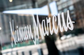 米高級百貨店サックス、同業ニーマン買収へ　26.5億ドル