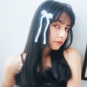 【ヘアアクセ】テクニック不要！たら～んとするのが可愛い「細長リボン」アレンジ