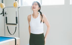 山本美月さんマシンピラティス初体験！「ちょっと整えてキープできる体に」｜CLASSY.