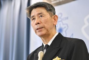 海自艦艇で特定秘密の違法運用が常態化か　海幕長、引責辞任の意向