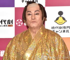 松平健、芸能生活50周年記念公演の初日　「マツケンサンバII」で締め　振り付けした真島茂樹さんを偲ぶ「今日も後ろで踊ってくれたと思う」