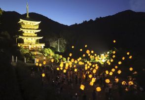 竹あかりの熊野古道歩く、和歌山　世界遺産登録20年でイベント