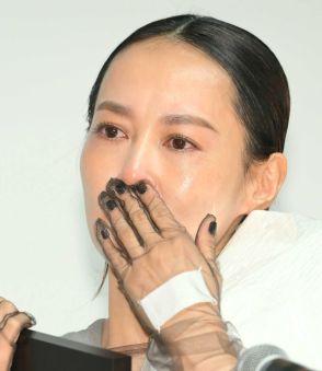 菊地凛子「日本映画プロフェッショナル大賞」主演女優賞に感涙　ロードムービー「６５８ｋｍ、陽子の旅」で評価