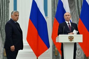 ハンガリー首相が訪ロしプーチン氏と会談、ウクライナとＥＵ反発