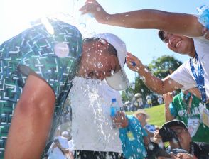 杉浦悠太　プロ初Vがメジャー制覇　完全Vで池田勇太の16戦更新　大会史上最速12戦目