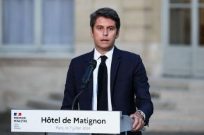 仏アタル首相、辞意表明　総選挙で「与党連合議席大幅減」予測受け