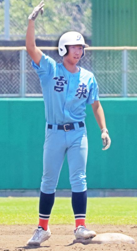 【高校野球】富士宮東、藤田吉希が勝ち越し中越え二塁打…「うまく風に乗ってくれた」