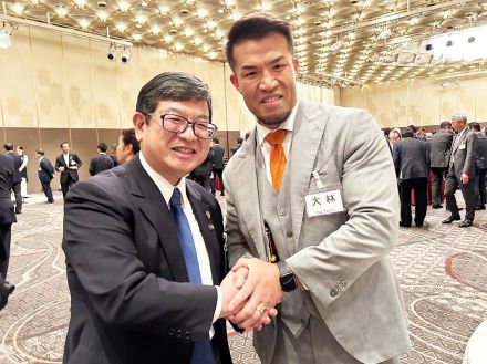 【大阪プロレス】社長ゼウスが関西経済同友会に入会！ 13、14日には観戦無料「てんしば夏祭」開催