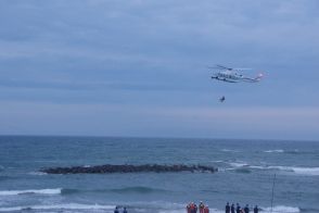 海水浴場での音楽イベントに来ていた男性が沖に流されヘリで救助　新潟・柏崎市