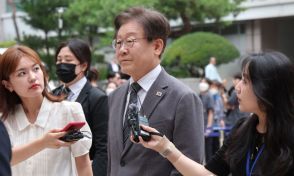 韓国検察、「法人カード流用疑惑」共に民主・李在明前代表夫妻の召喚を通告