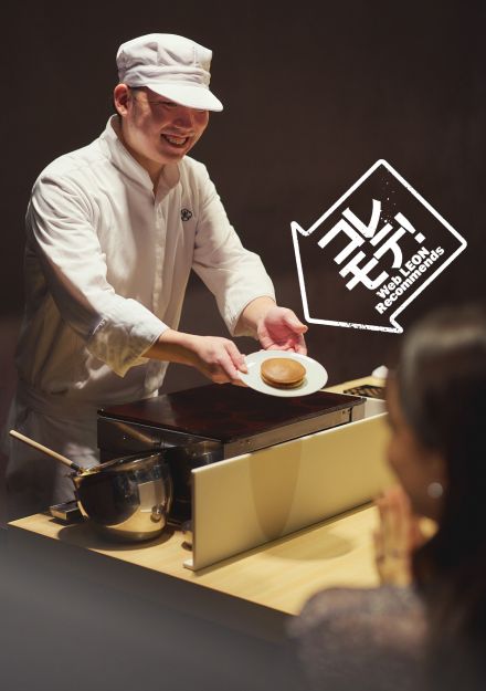 「TORAYA GINZA」のカウンター席で彼女に出来たての和菓子を味わってもらいたい！