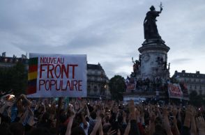 仏左派連合、政権樹立に意欲　多数派形成への協議難航予想