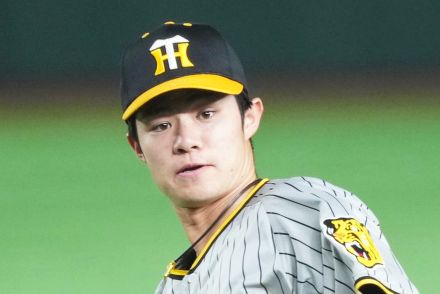 “ほぼ右前”なのに…背走の安打強奪が「頭上がりません」　甲子園騒然の美技に走者も唖然