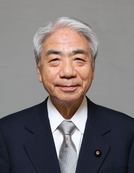 尾辻議長、来夏参院選に不出馬　遺族会会長など歴任