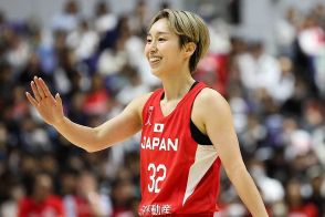 女子バスケ日本代表がまさかの質問「化粧水何使ってますか」　投げかけた意外な相手に笑撃「綺麗すぎ」