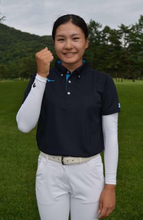 女子は昨年の覇者、戸高玲奈が首位発進、男子は清野桜貴ら４人がトップ並ぶ　高校ゴルフ
