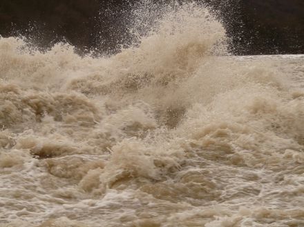 「雨が降り過ぎて配達できない」連絡後に行方不明…ドライブレコーダーの映像確認＝韓国