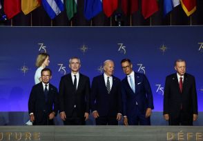 NATO加盟国、防衛産業基盤の強化計画策定へ　首脳会議開幕