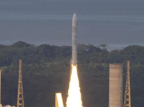 欧州の新大型ロケット「アリアン6」、衛星の軌道投入に成功