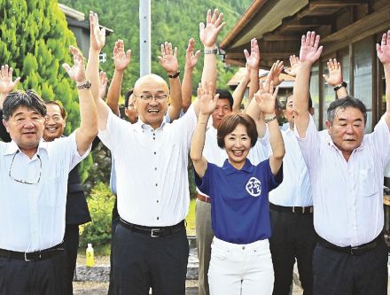 泉氏、無投票で初当選　和歌山県北山村長選