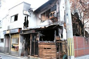 西成のアパートで放火殺人の疑い　清掃員の男を逮捕　住民女性が死亡