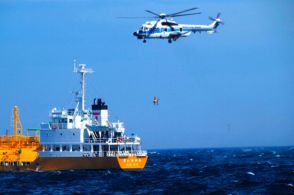 静岡沖から千葉まで女性流され　36時間、タンカーから飛び込み救助