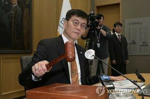 ［速報］韓国中銀　政策金利3．5％で据え置き＝12会合連続